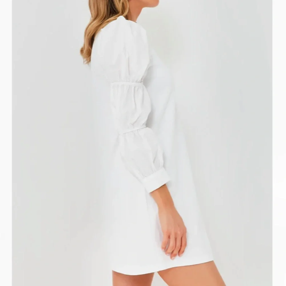 White Poplin Long Sleeve Willa Mini Knit Dress
HYACINTH HOUSE - Picture 4 of 8
